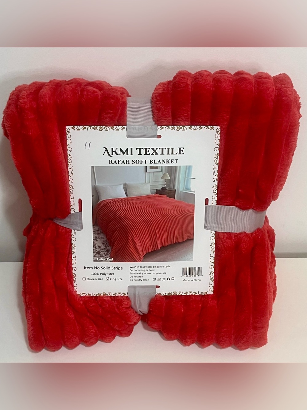 Akmi Textile Rafah Soft Blanket - Red